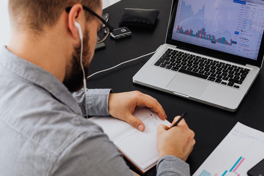 tips-belajar-trader-dan-manajemen-risiko.jpg