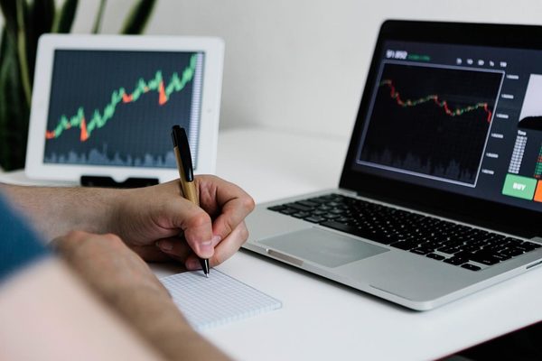 cara-menggunakan-metatrader-4-di-pc